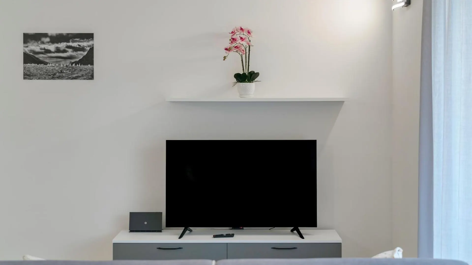 Superb Sirmione Apartment