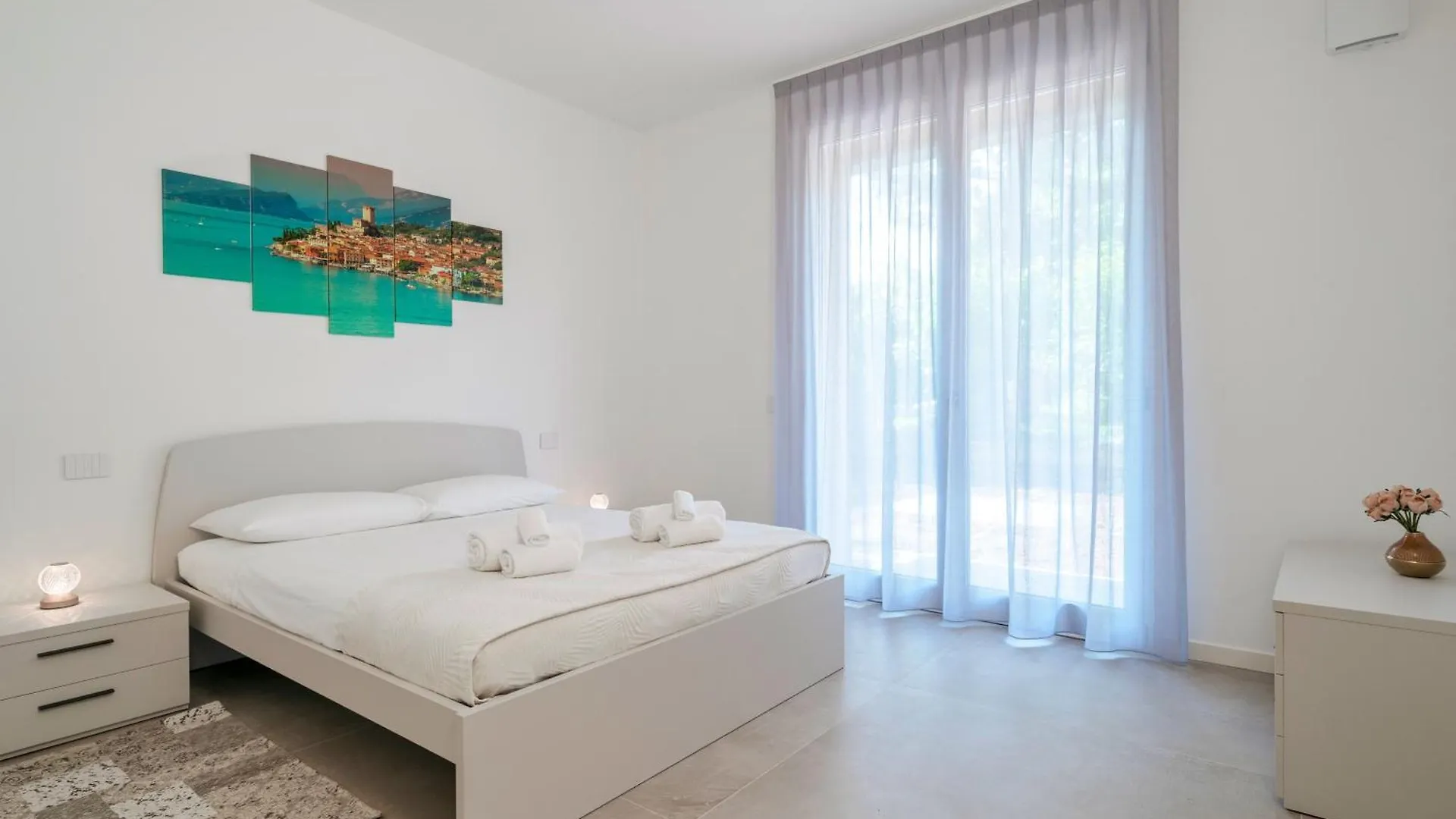 Superb Sirmione Apartman