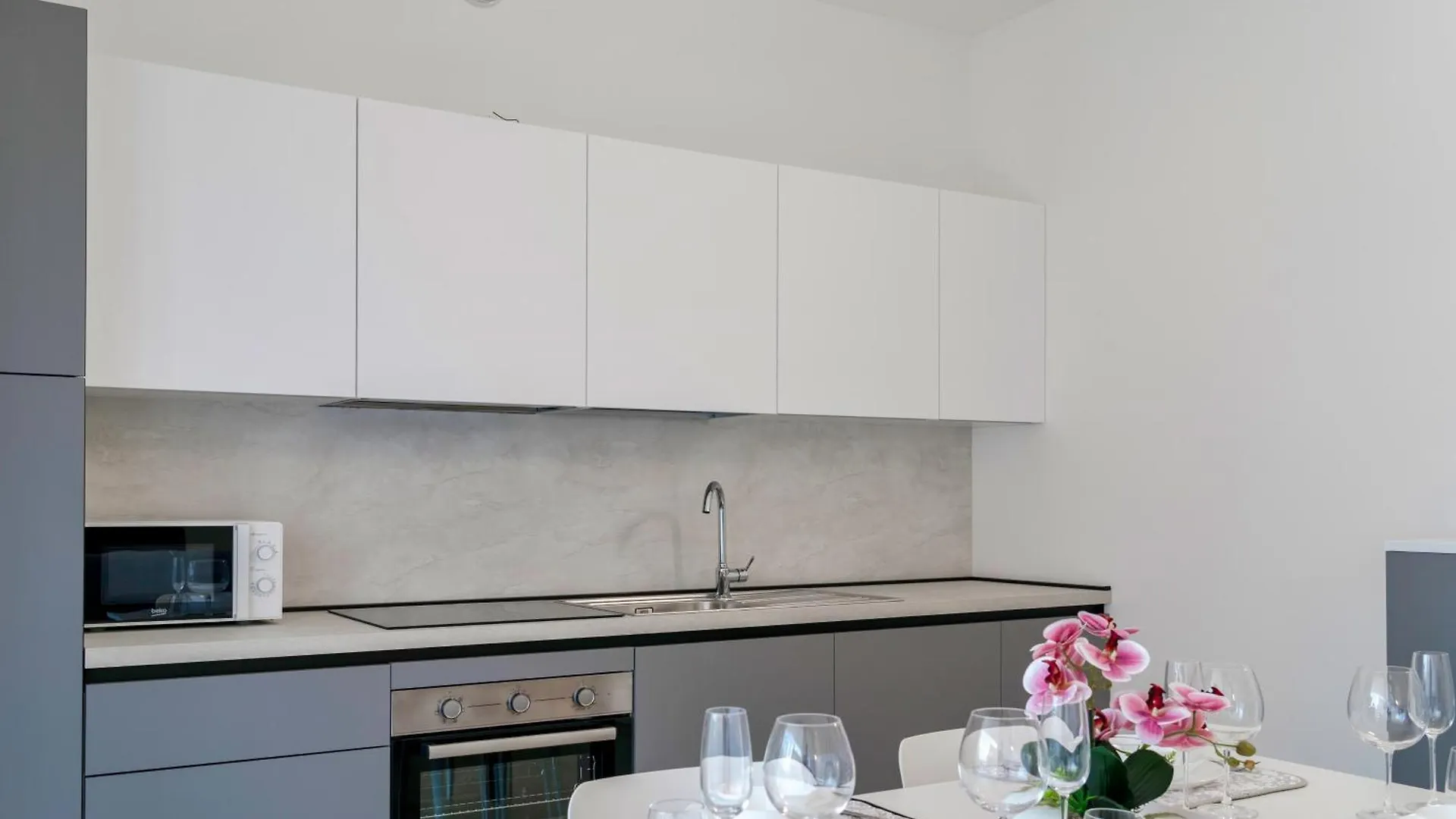 Superb Sirmione Apartman